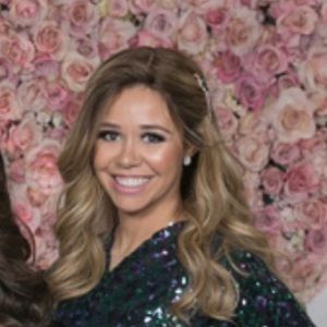 Meet your Posher, Shira